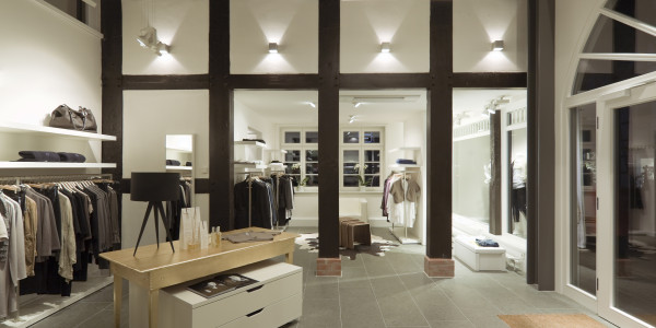 Gestión Integral de Proyectos Zuera · Diseño de interiores de espacios comerciales